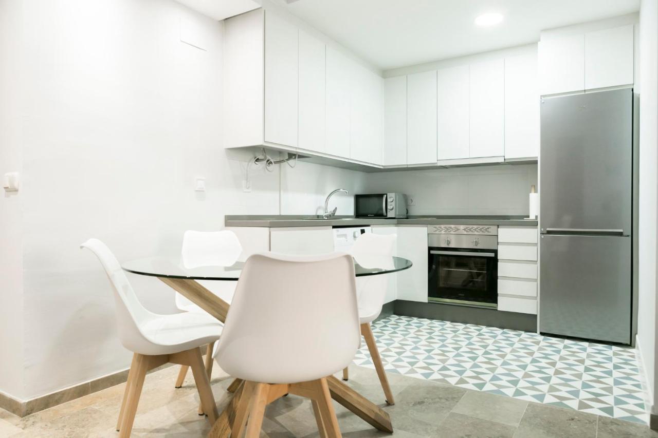 Apartamento Malaga Velazquez Екстериор снимка